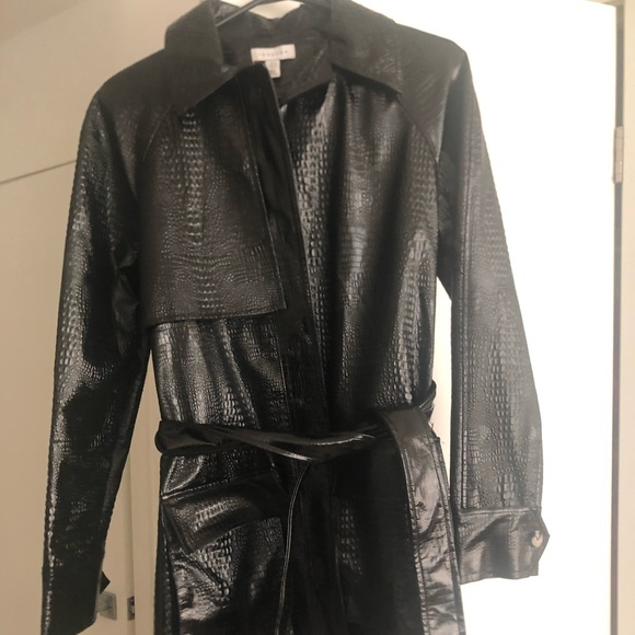 black belted faux croc embossed shacket - Picture 6 of 7